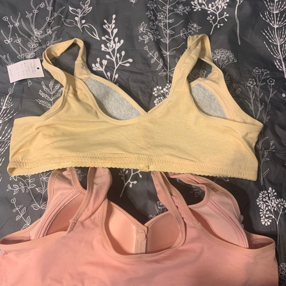 2 front snap bras both one price NEW Size 32B ordered wrong size.Stretch band! - Picture 2 of 6